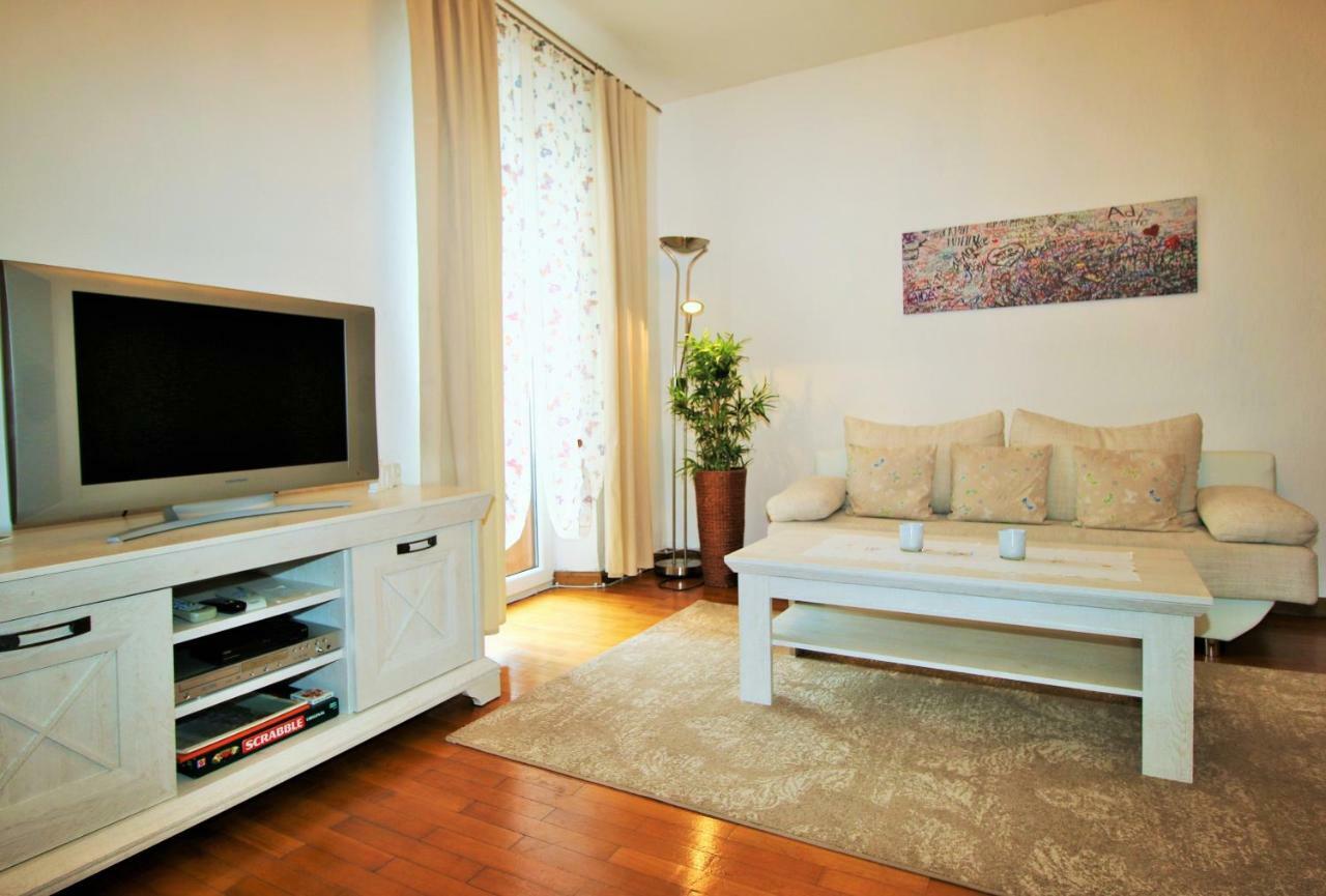 Gaestehaus Koen - Fewo Farfalle เซลทิงเงน-อาคทิก ภายนอก รูปภาพ